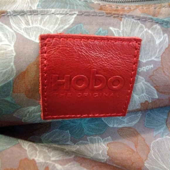 Hobo The Original - Picture 3 of 4